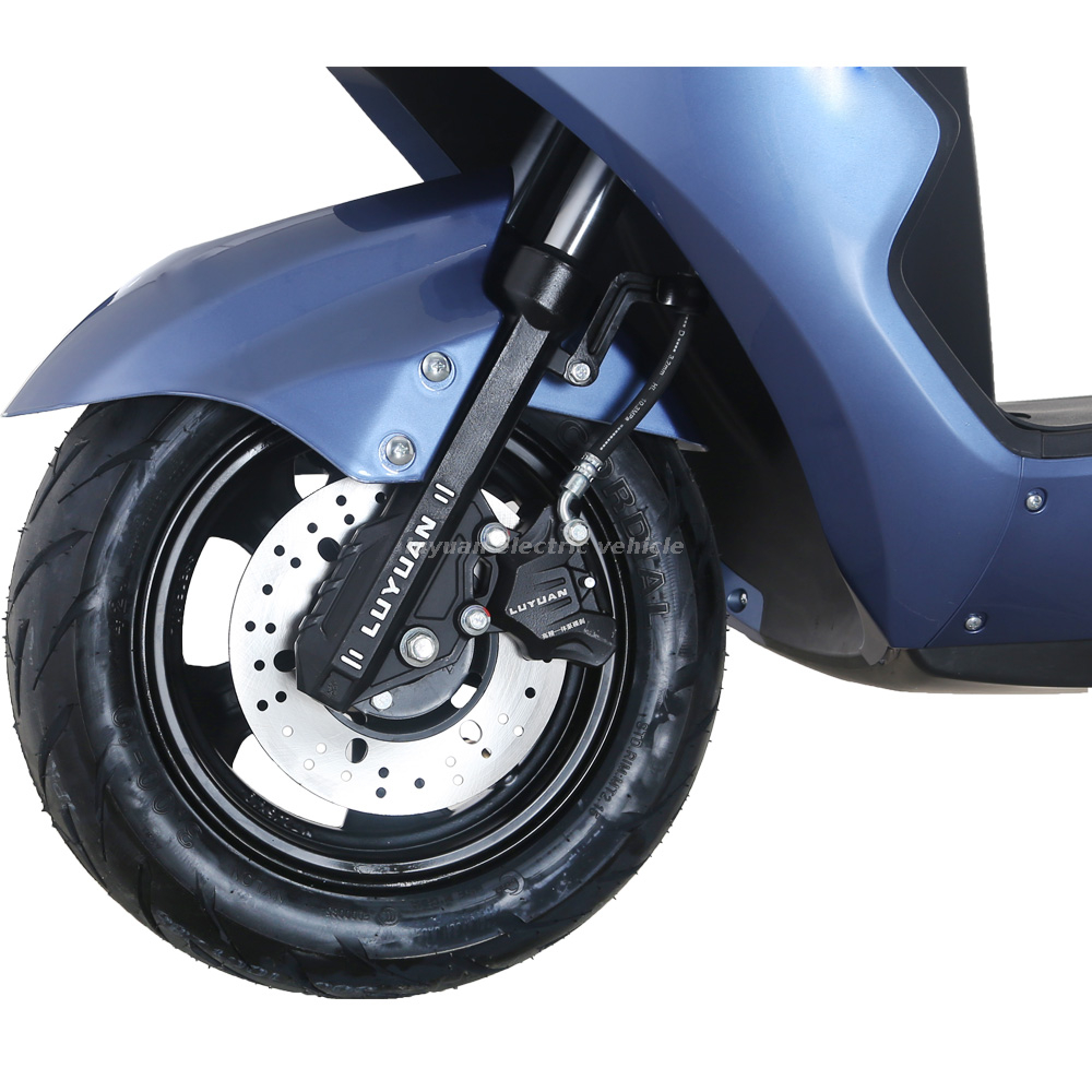 Versión deportiva de motocicleta eléctrica ligera MNW8